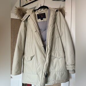 Woolrich Artic Parka Sz S in Off white